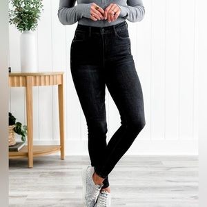 Judy Blue high rise black skinny jeans
